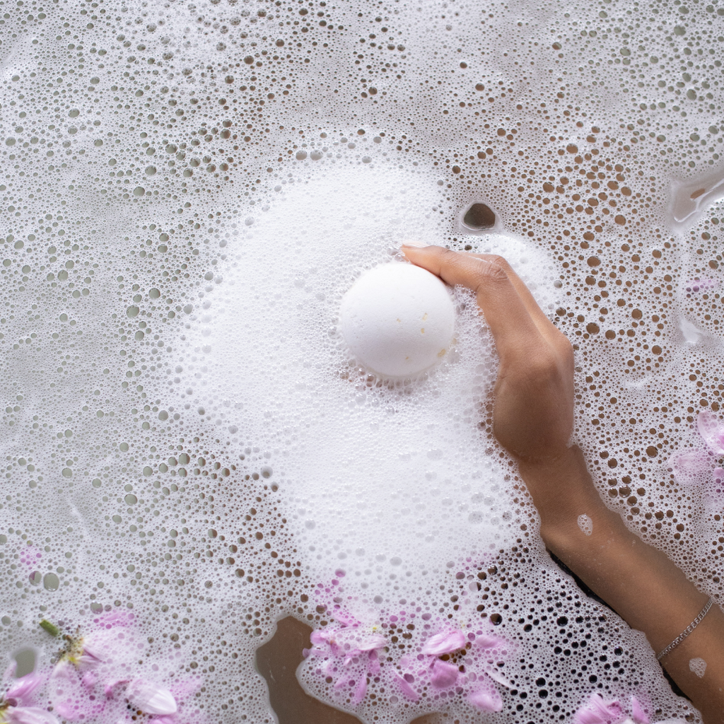 How Does A Bath Bomb Work? – Jewel Within